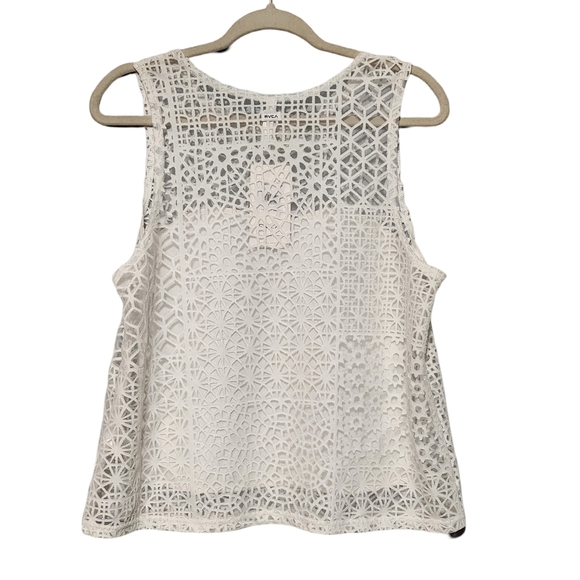 RVCA NWT Lion Eyes White Tank Top from Buckle Size Large Lightweight Beachy - Picture 9 of 16